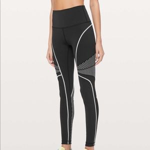 Lululemon channel your energy tight